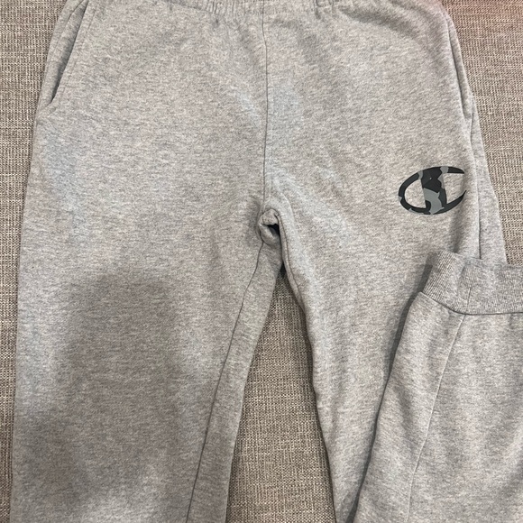 Teen boy shorts great condition - Picture 4 of 6